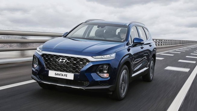 Hyundai SantaFe 2020 giá chỉ có 673 triệu đồng