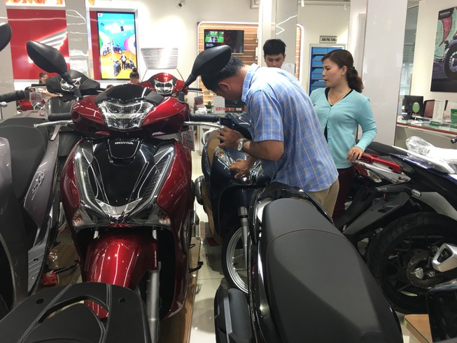 Thị trường xe máy Việt đang bão hòa, nhu cầu giảm