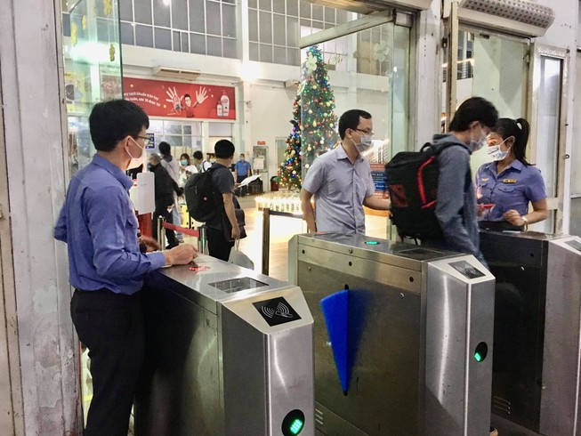 Từ hôm nay, hành khách đi tàu hỏa cần lưu ý điều này