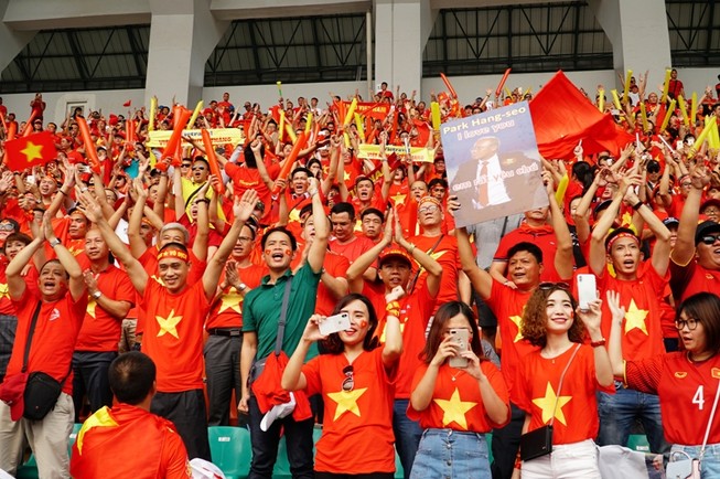 Du lịch tung tour xem trận chung kết SEA Games 30