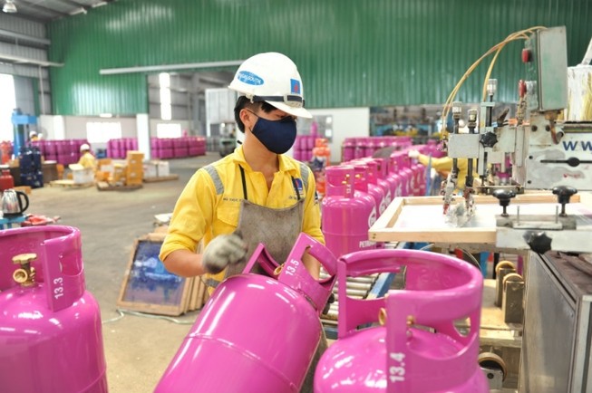 Giá gas tăng sốc 48.000 đồng/bình ngày đầu năm 2020