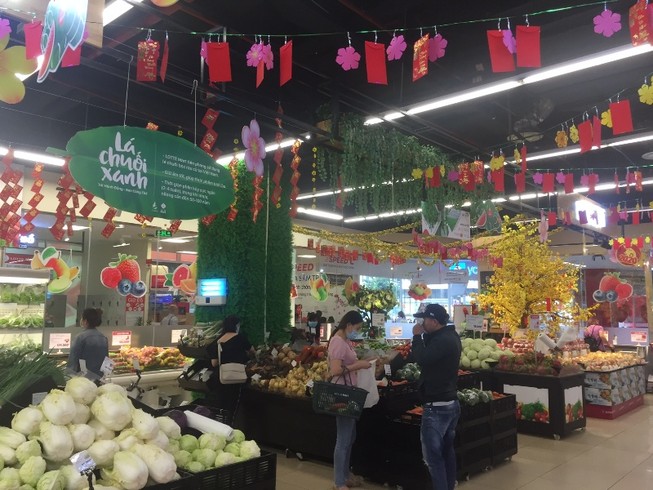 Siêu thị vắng khách ngày vía Thần tài