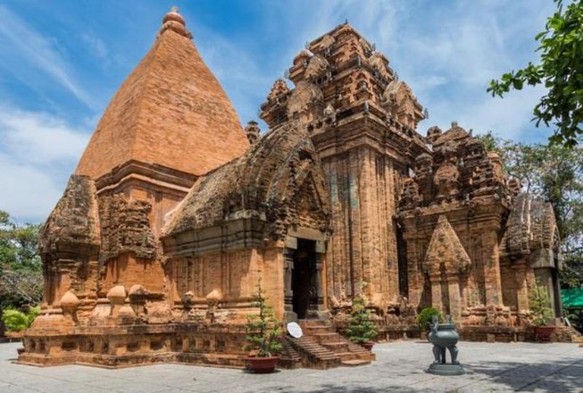 Nhiều khách sạn chuyên nhận khách Trung Quốc đóng cửa
