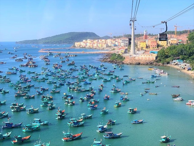 Khách sạn năm sao TP.HCM giảm giá phòng cực sốc