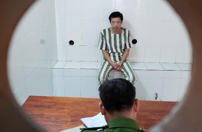 Đem súng K56 cùng 29 viên đạn đi bán thì gặp Công an Thủ Đức