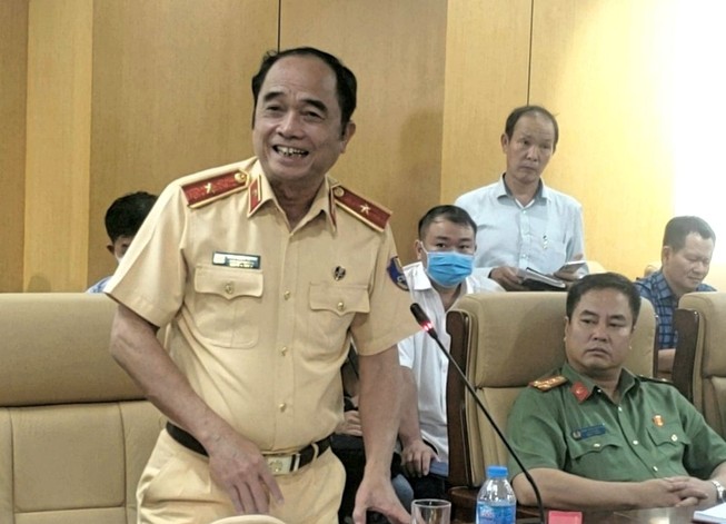 Cục CSGT: 'Chưa nhận thông tin người lạ đeo bám CSGT'