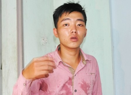 Tạm đình chỉ trưởng công an xã vô cớ bắt, đánh người