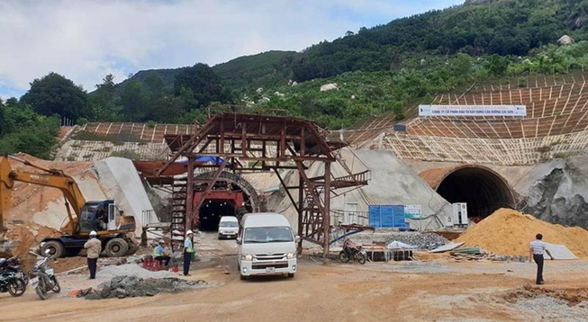 Hầm Cù Mông sẽ hoạt động từ tháng 1-2019