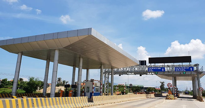 Ô tô phải đóng phí BOT khi đi trên quốc lộ 26