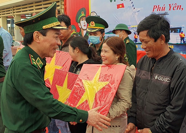 'Mỗi con tàu ra khơi là một cột mốc sống trên biển'