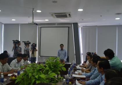 Hướng dẫn viên Trung Quốc 'lộng hành': Khó xử lý vì người Việt tiếp tay