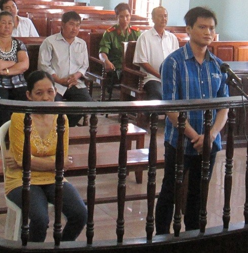 Cầm cố xe thuê để trả nợ, bị cáo đối diện mức án 18 năm tù