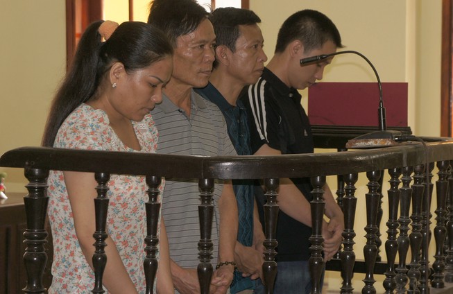 Đổ 10 bánh heroin cho ‘trùm’ ma túy đã chết