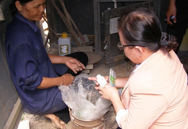 Công bố số điện thoại nhận thông tin người trồng rau dùng chất cấm