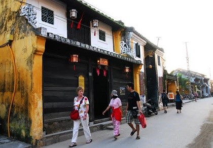 Hội An cũng siết hướng dẫn viên TQ 'chui'