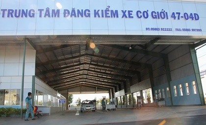 Đình chỉ đăng kiểm viên làm trái quy định