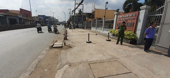 Mâu thuẫn lúc nửa đêm, chồng dùng dao đâm vợ tử vong