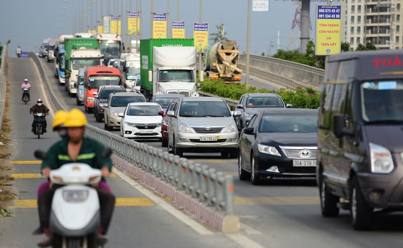 Nới cao tốc TP.HCM-Long Thành-Dầu Giây: Cần đồng bộ nút giao - ảnh 1