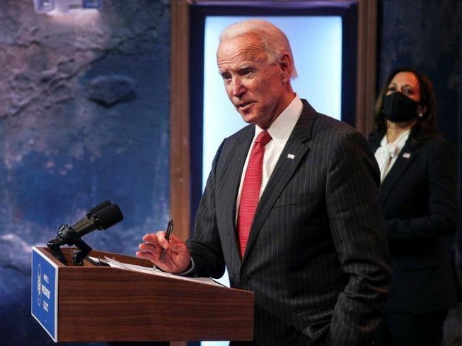 Ông Biden vạch kế hoạch ứng phó COVID-19 sau khi nhậm chức - ảnh 1
