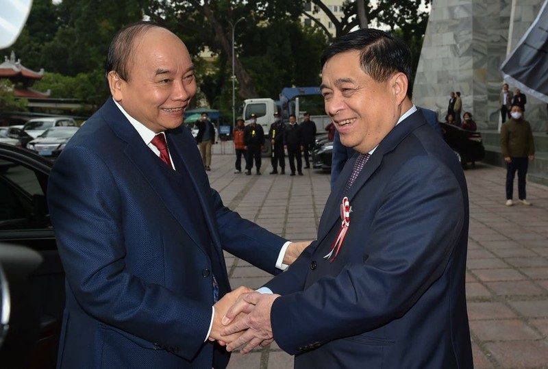 Bộ trưởng Nguyễn Chí Dũng được tặng Huân chương lao động - ảnh 3