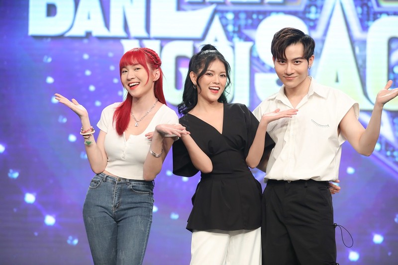 Hồng Thanh cùng DJ Mie diện đồ đôi đi chơi gameshow - ảnh 2