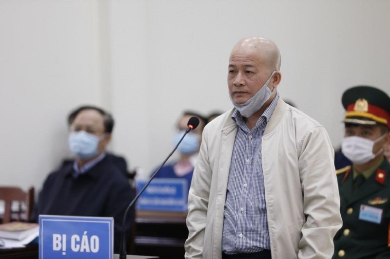 Cựu thứ trưởng Nguyễn Văn Hiến được giảm 6 tháng tù - ảnh 1