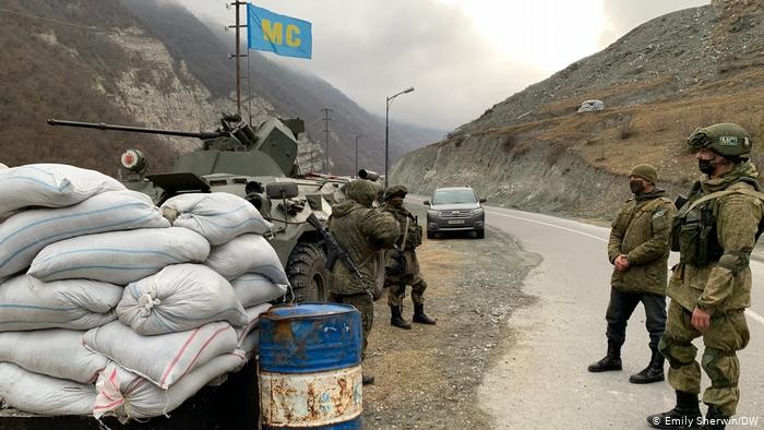 Lại nóng ở Nagorno-Karabakh dù có lính Nga  - ảnh 1