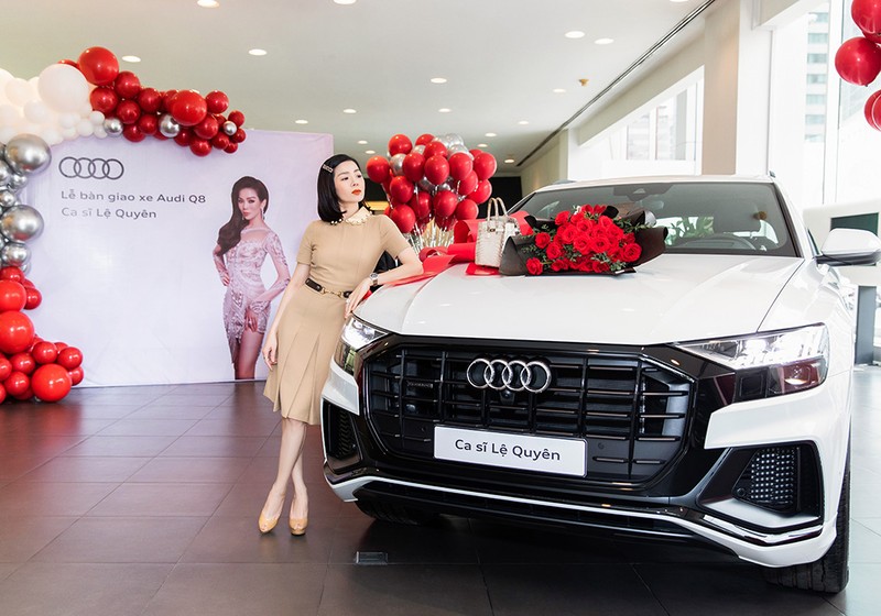 Ca sĩ Lệ Quyên mở hàng chiếc Audi Q8 đầu tiên - ảnh 2