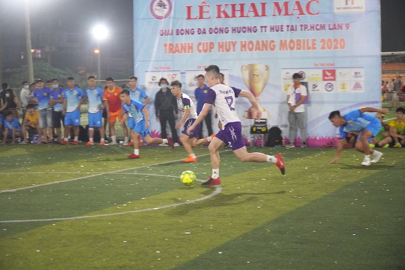 Dàn tuyển thủ Futsal VN dự Giải bóng đá đồng hương Huế  - ảnh 1