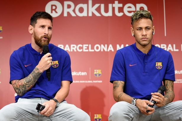 Neymar phải cầu xin Barcelona tha thứ - ảnh 1