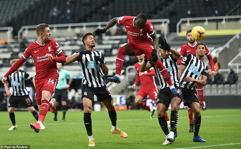 Salah, Mane, Firmino bó tay vì Darlow, Liverpool bị cầm hòa - ảnh 2