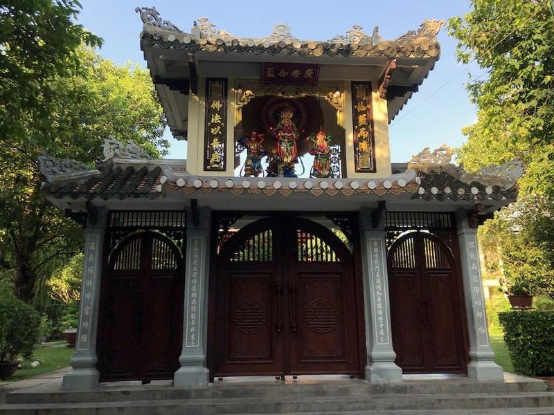 ‘Hẻm Phật’ giữa lòng Sài Gòn - ảnh 5