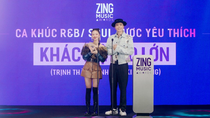 Erik lên tục được vinh danh ở Zing Music Awards  - ảnh 5