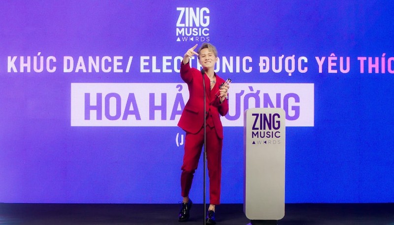 Erik lên tục được vinh danh ở Zing Music Awards  - ảnh 2