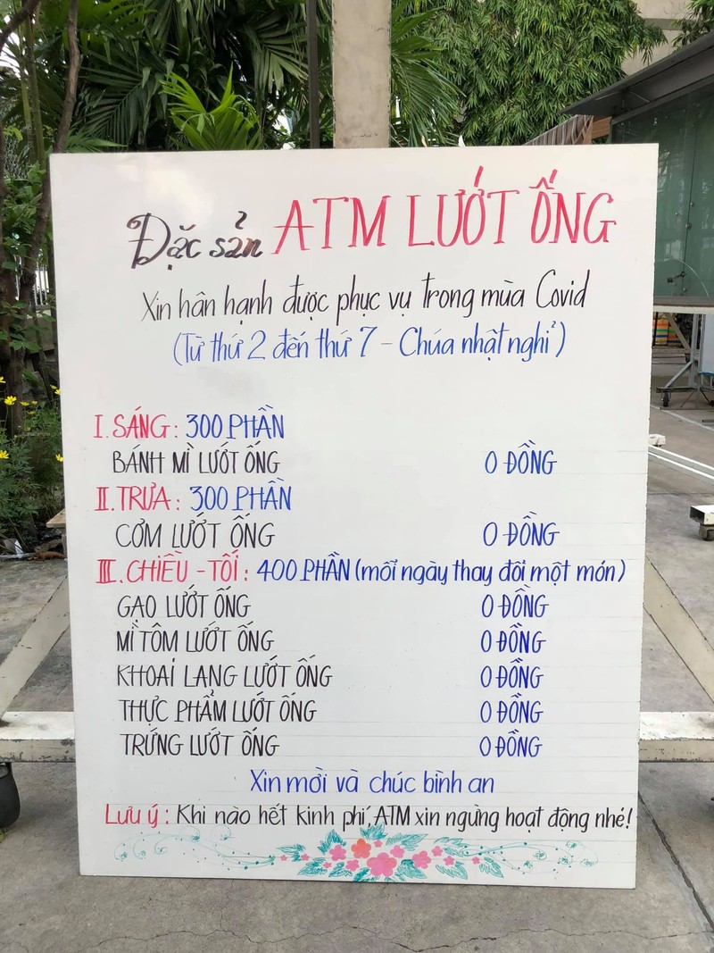 ‘Ông Cha phát gạo nè!’ - ảnh 7