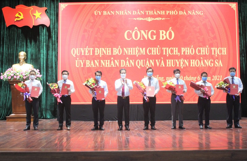 Đà Nẵng bổ nhiệm lãnh đạo các quận và huyện đảo Hoàng Sa - ảnh 1