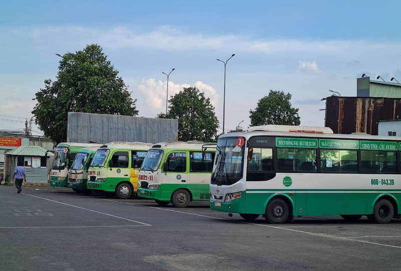 Đồng Nai cho phép xe buýt, taxi nội tỉnh hoạt động trở lại - ảnh 1
