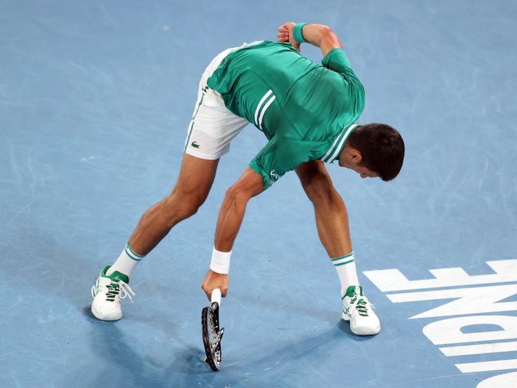 Djokovic nói gì về sự nóng nảy đập vợt của mình? - ảnh 2