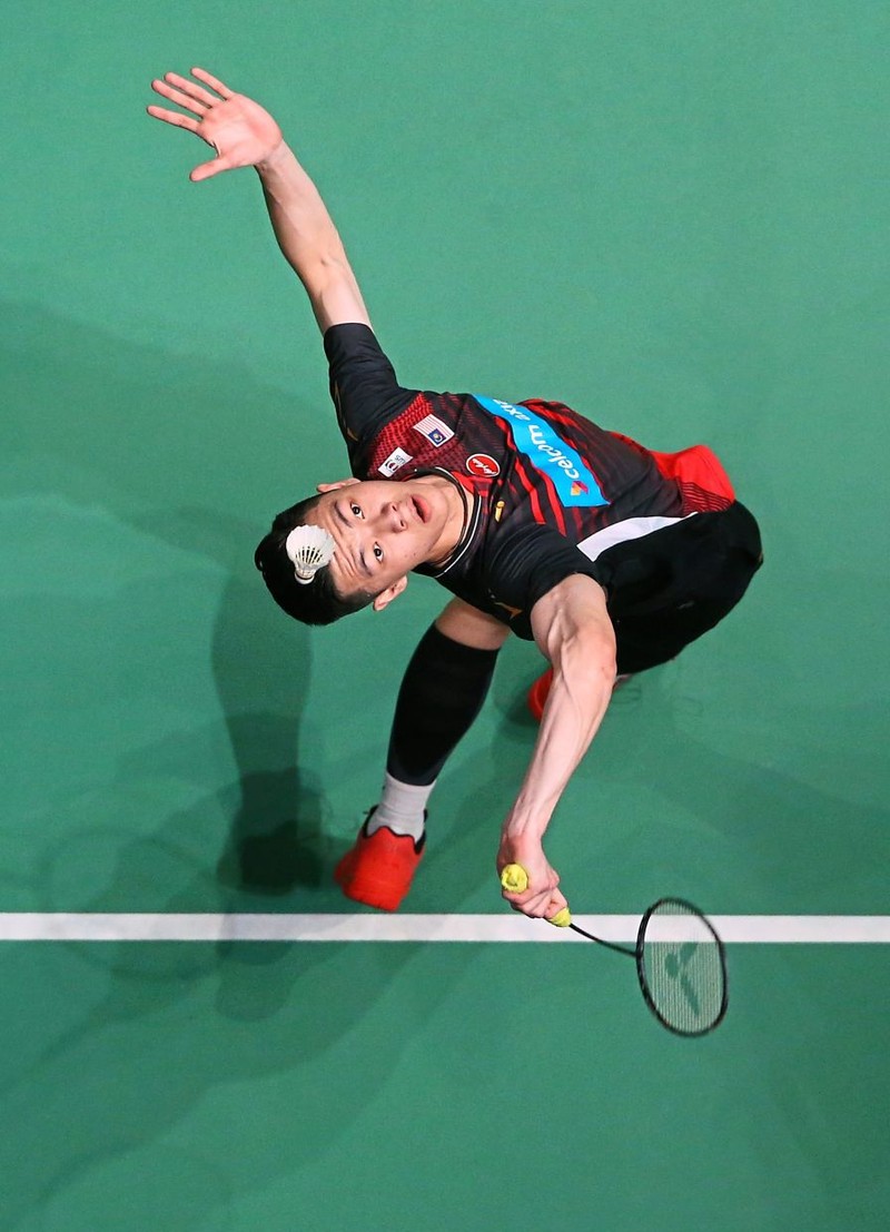 Lee làm tan vỡ giấc mơ Momota? - ảnh 1