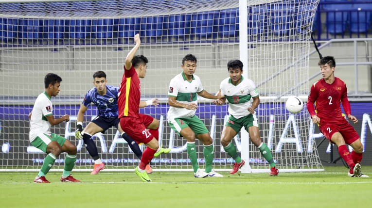 Indonesia thua 0-4, 'vạch mặt' ông Shin - ảnh 1