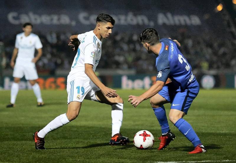 Ashraf Hakimi tạo lịch sử khi về PSG - ảnh 2