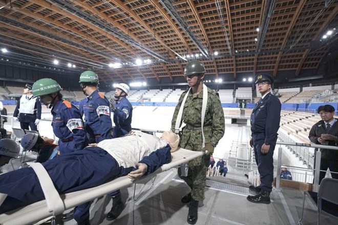 Olympic Tokyo đang theo dõi sát động đất 8,2 độ - ảnh 1