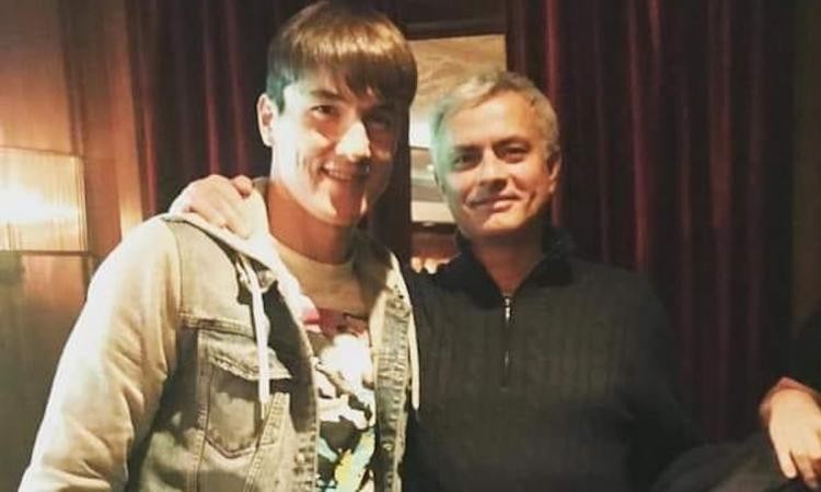 Mourinho gây sốc ở AS Roma khi tuyển 'hàng độc' - ảnh 1