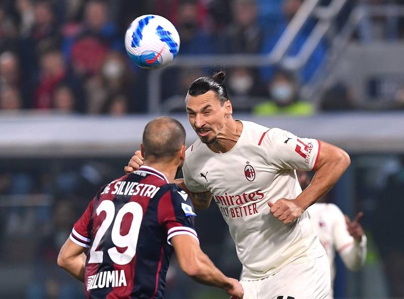 Chùm ảnh ấn tượng AC Milan đánh bại Bologna để lên ngôi đầu - ảnh 7