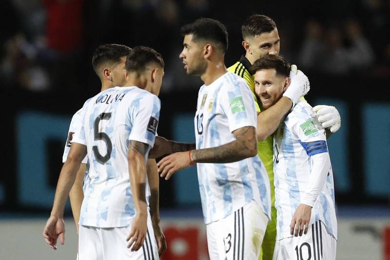 Thắng Uruguay, Argentina quyết đấu Brazil để sớm đoạt vé đi Qatar - ảnh 2