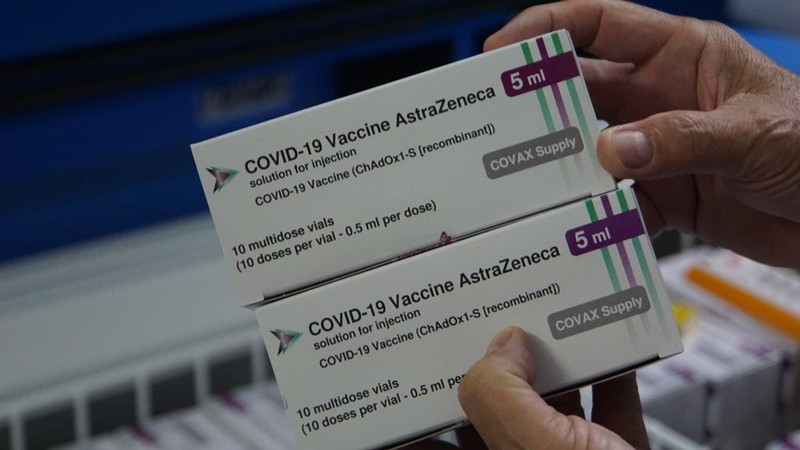 Cần Thơ tiếp nhận 6.700 liều vaccine phòng COVID-19 - ảnh 2