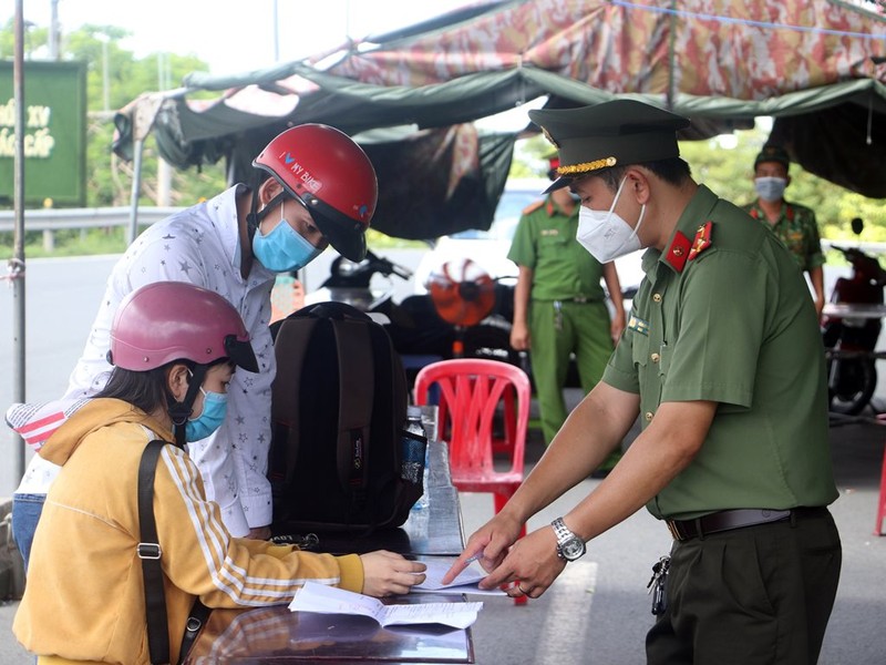 Thủ tướng: ‘Không được cát cứ, ban hành chính sách... con' - ảnh 3