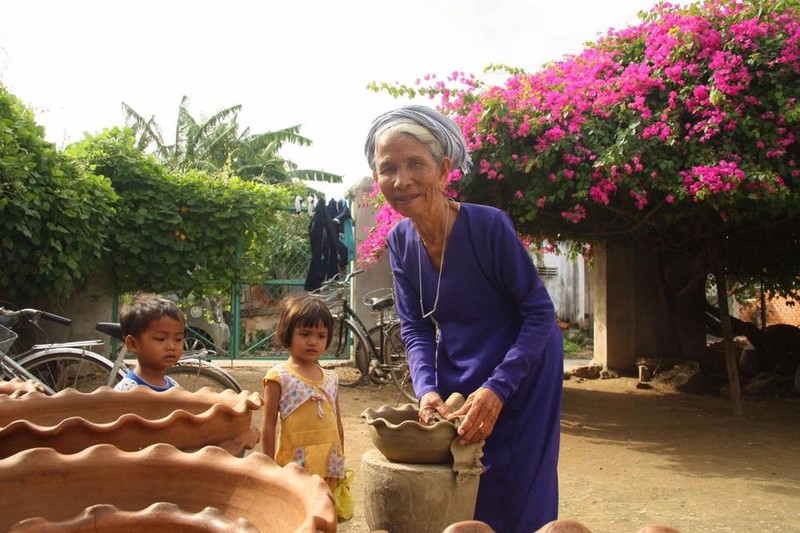 Từ chuyện Khaisilk, nhớ về gốm cổ Bàu Trúc - ảnh 1