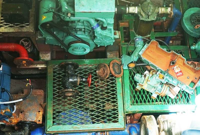 Công ty bán máy tàu vỏ thép đổ lỗi cho ngư dân - ảnh 2