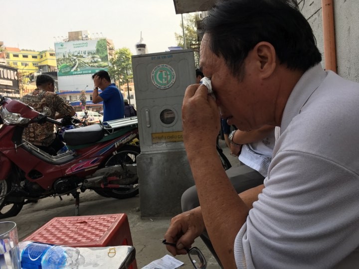 Vụ cháy chung cư cao cấp: Hàng loạt người nhập viện - ảnh 4